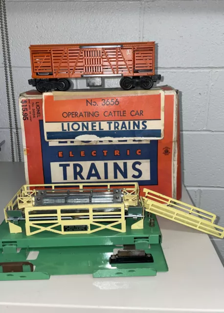 3656 Operating Cattle Car Lionel Trains Not Complete