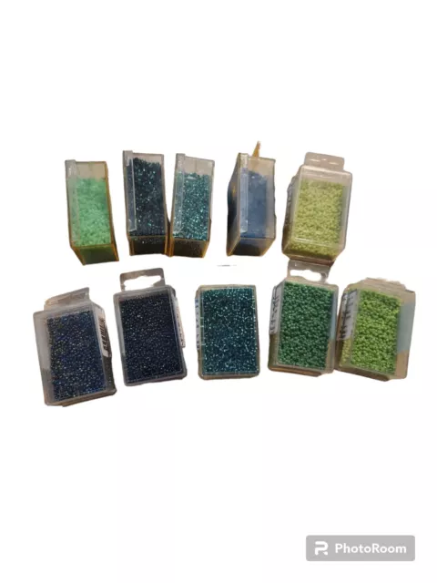 11/0 Glass Seed Bead Lot 10 Packs Greens Over 200 Grams