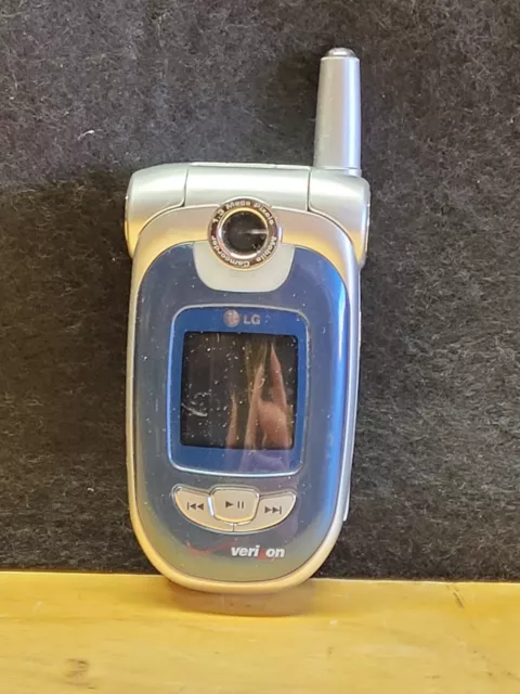 LG VX8100 Verizon Blue/Silver Flip Phone