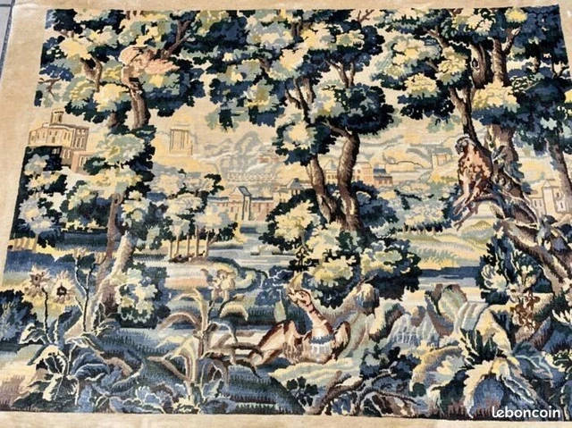 Tapis Chinois En Soie première moitié du XX-ème siècle 