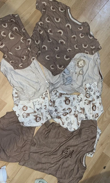 Baby girls boys 9-12 months beige brown cream short and top set bundle