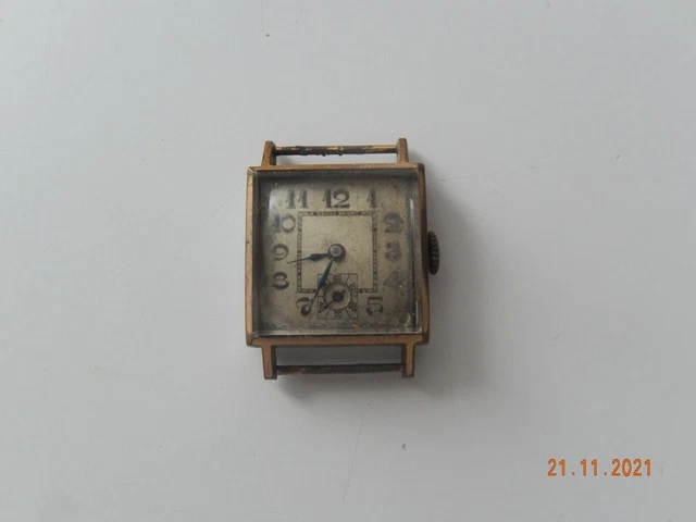 Montre Mécanique Ancienne Femme 2x2 Cm à Restaurer - Occasion, Fonctionne