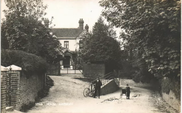 Kintbury between Newbury & Hungerford. Mill House.