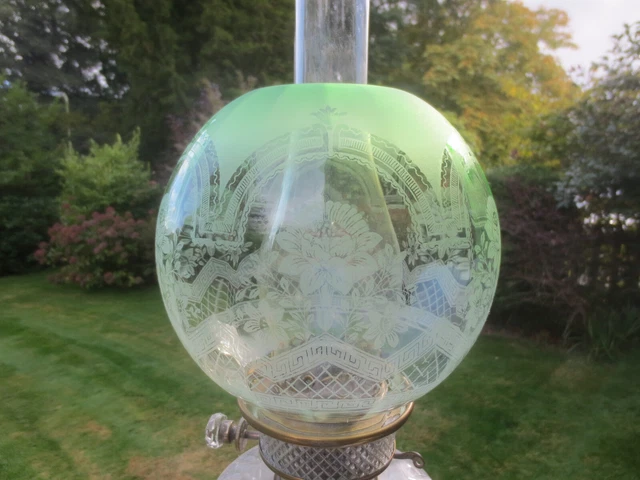 Superb Original Antique Veritas Green Acid Etched Duplex Oil Lamp Shade