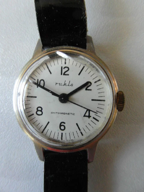 Damen Armbanduhr Marke ruhla Made in GDR gebraucht