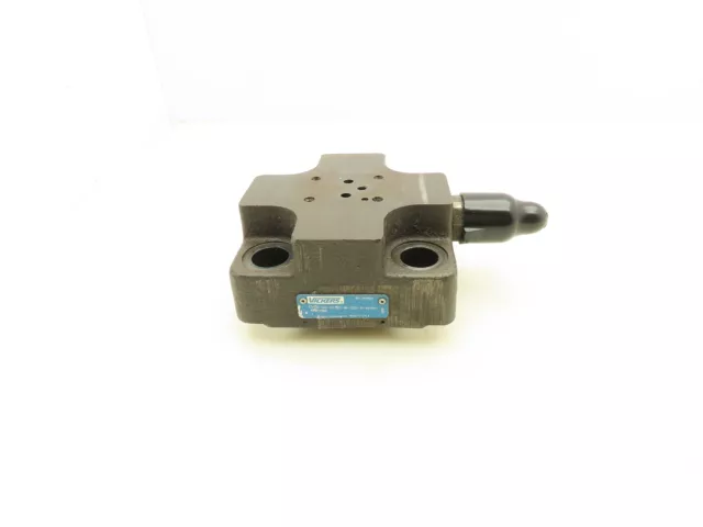 Vickers CVCS-40-C1-S2-W-250-11-AP99-X99-B00 Slip-in Cartridge Valve Cover