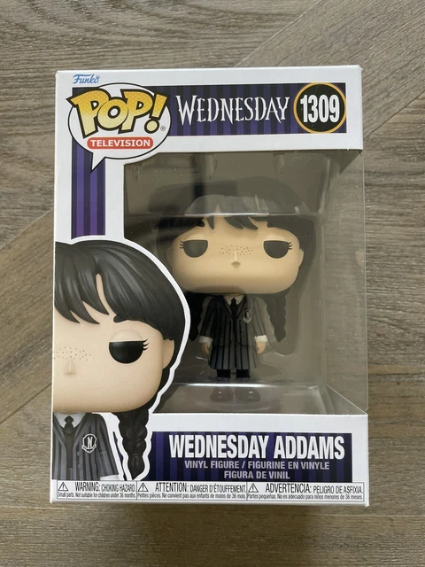 Funko POP! Television - Wednesday Addams - Netflix Addams Family + Protector