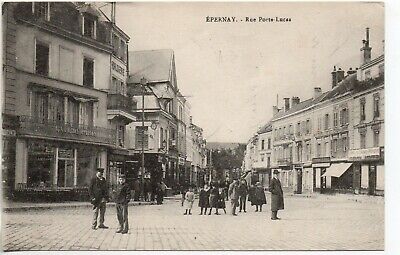 EPERNAY - Marne - CPA 51 - les rues - la Rue Porte Lucas  - Café de Paris