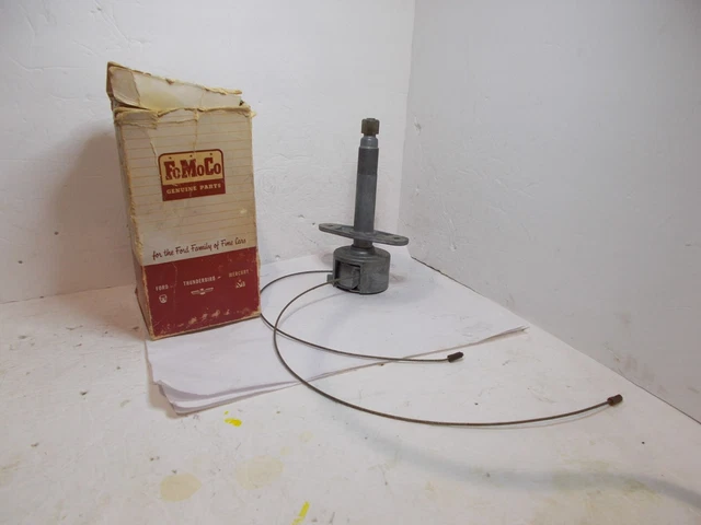 NOS Ford Mercury Wiper Pivot B9BM-17555-A 1959 1960