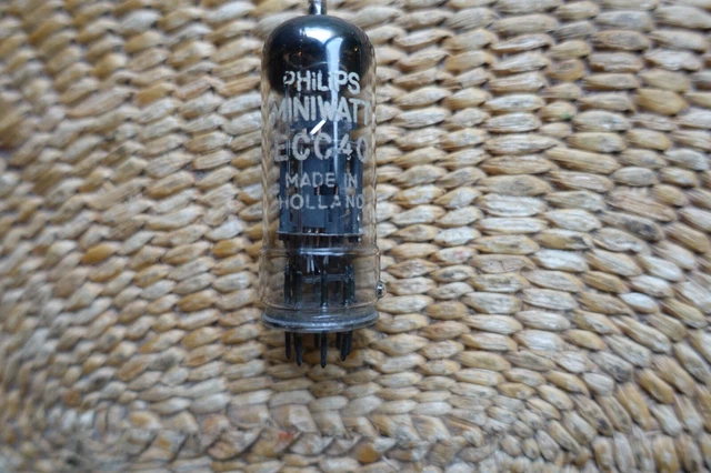 TUBE PHILIPS MINIWATT 4654, version professionnelle de l'EL50