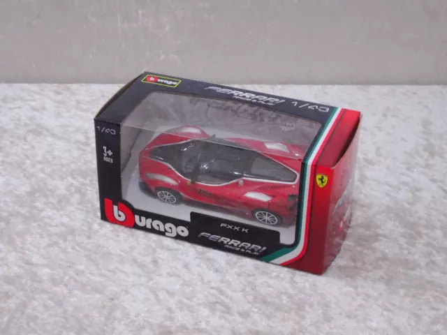 HV6uVz - Burago Ferrari Race & Play - Model Car - Vintage