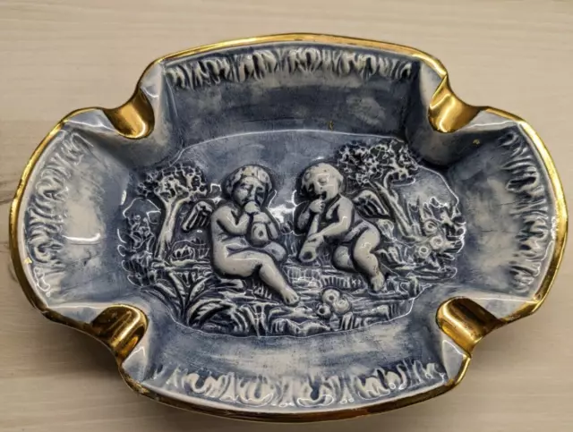 Capodimonte Vintage Ash Tray. Two Cherubs Classic Blue Design With Gold Gilding#