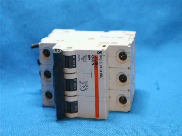 Merlin Gerin Multi 9 C60N C25 Circuit Breaker 3P 3