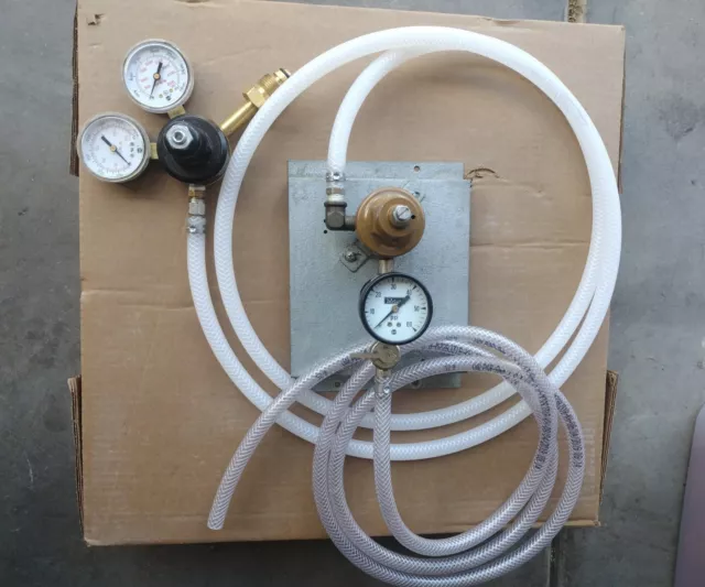 Nitrogen/Co2 Regulator Beer Gas 580 Male Flared with Secondary Beer  Regulator