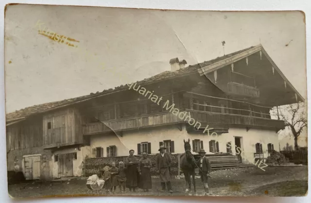 orig. Foto AK Kössen Tirol Kitzbühel um 1910 Bauern Haus Hof