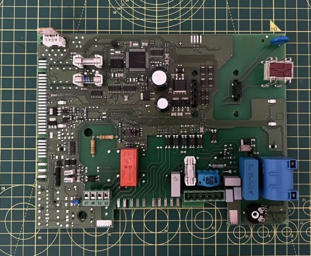 Worcester Bosch Greenstar Junior 28i Boiler PCB 8613310173-v01 (used-working)