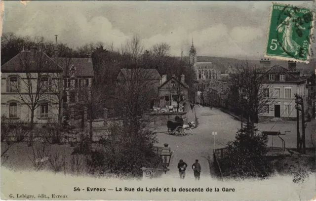 CPA EVREUX La Rue du Lycee et la Descente de la Gare (1160150)