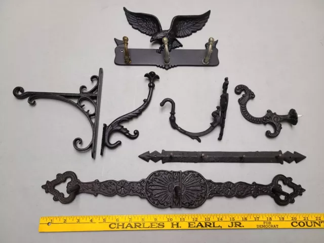 VTG Cast Iron Hook Wall Mount Coat Hanger Bald Eagle Steampunk Industrial Decor