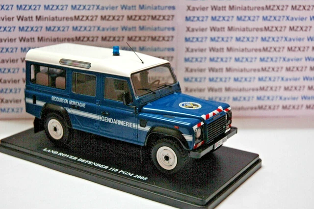 Modèle Réduit HACHETTE 1/24 Land Rover Defender 110 2005 Vert - Toit Blanc - Occasion Comme Neuf