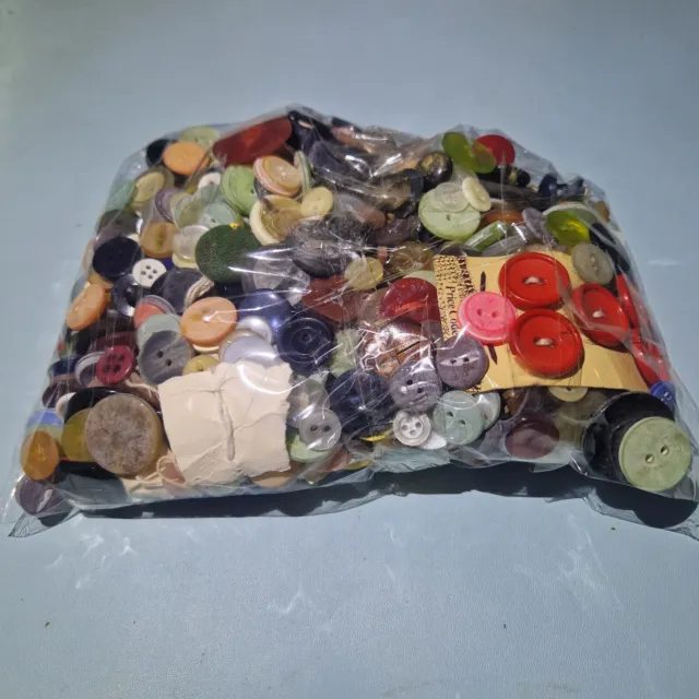 Used - Large Job Lot Of Vintage And Modern Buttons 500g