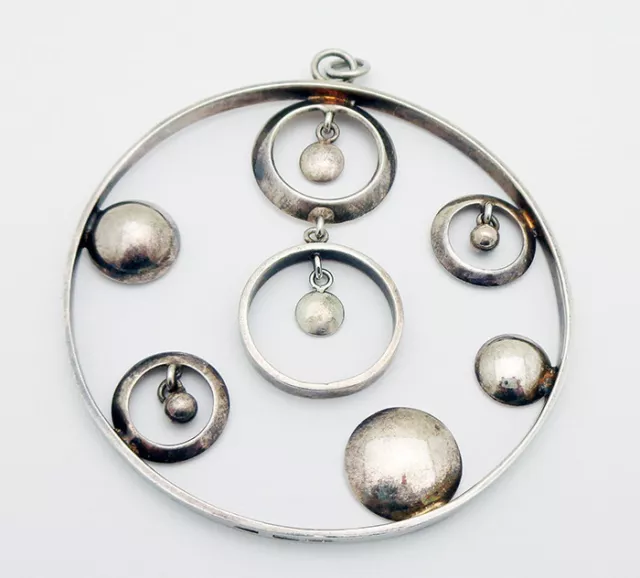 RARE Valon Kulta & Hopea Finland 2-1/2" Diameter Pendant in Sterling Silver