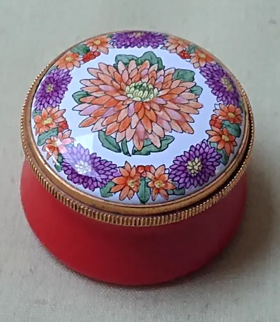 Staffordshire Enamels Pill Box - Chrysanthemum