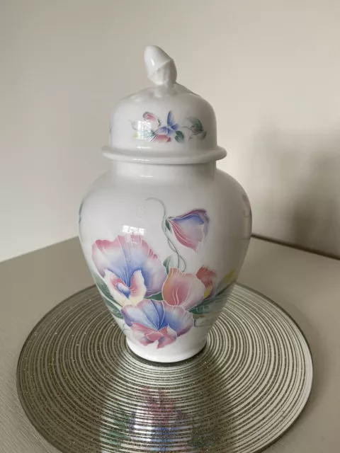 Delicate AYNSLEY Little Sweetheart Lge Lidded Ginger Jar Fine English Bone China