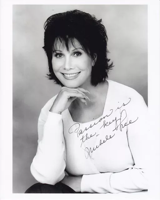 MICHELE LEE Signed 8x10 Photo w/ Hologram COA GREAT CONTENT