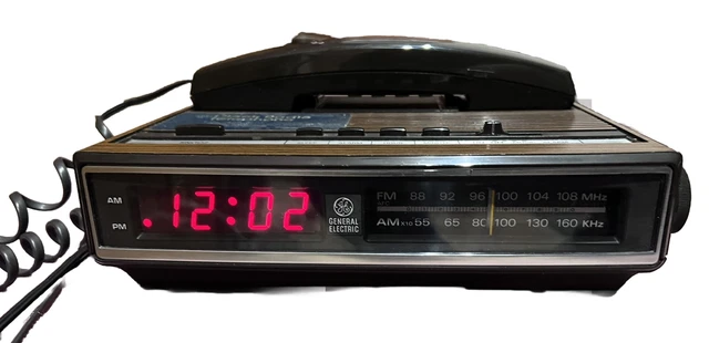 VINTAGE RETRO GE AM/FM Radio Alarm Clock & Phone General Electric Model ...
