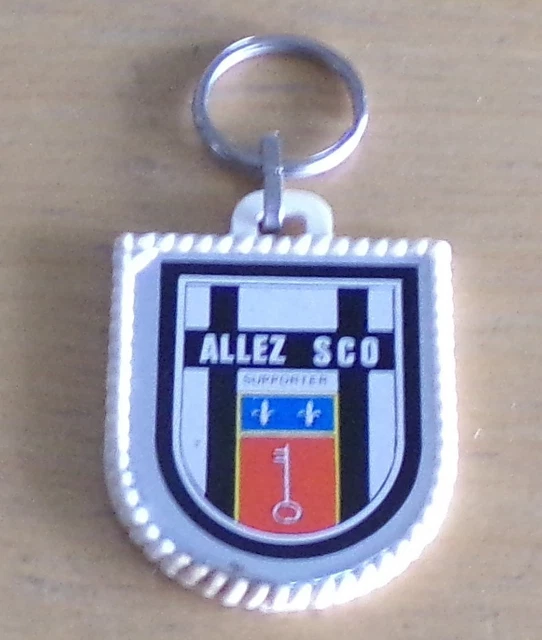 2 Pin's Football : Sochaux FCSM Et Angers SCO - Ligue 1