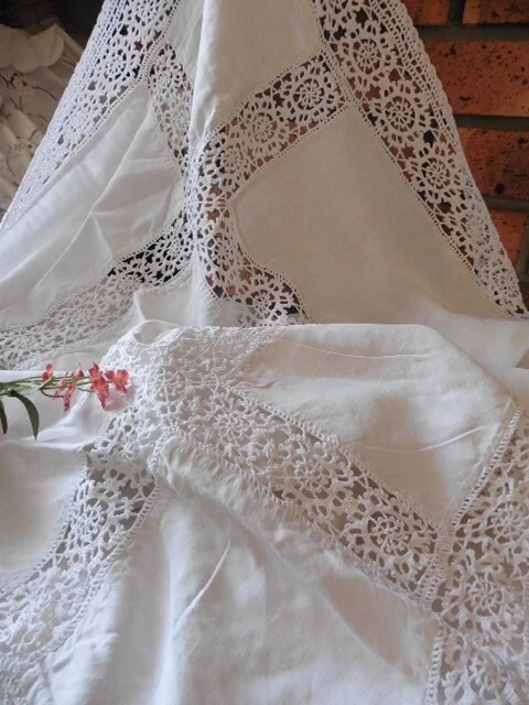 Grande Nappe Lin Naturel D’UN JOUR A L’AUTRE 180x180 Cm Neuve – Ficelle Et Rouge