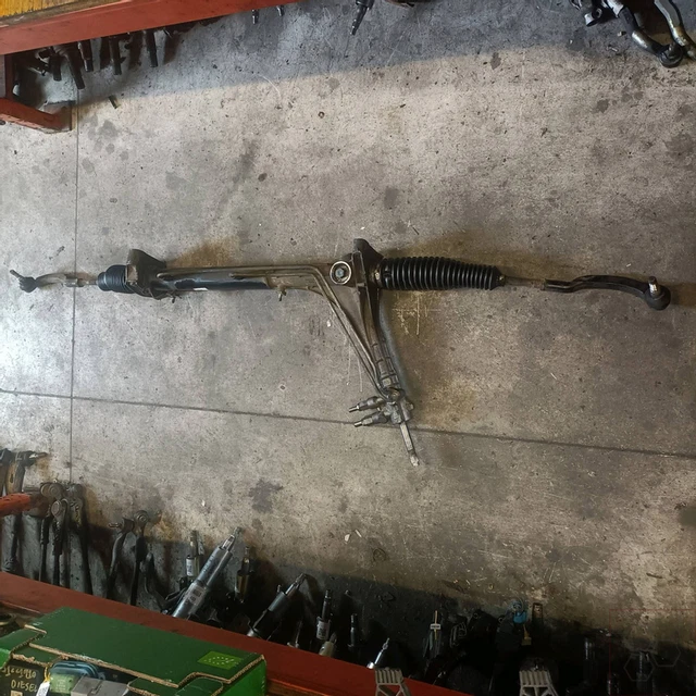 Kit détaillage pour USS Saratoga CV-3 1/700 Eduard 17025 pour kit Trumpeter