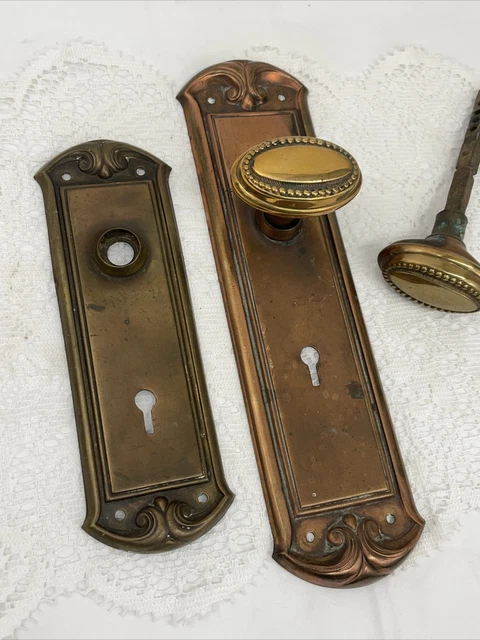 Antique Vtg Victorian Art Nouveau Deco Copper Entry Door Knob Set & Back Plates