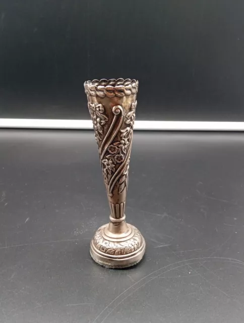 Vintage Vase aus Silber dekorativ A.1.2