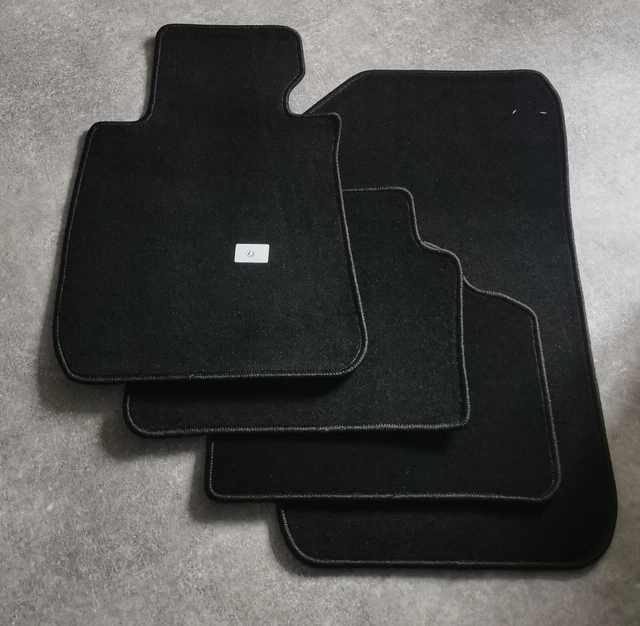 Jeu De 4 Tapis De Sol Velours Noir Pour BMW Série 7 E32 (1986-1994) - Neuf - Fabrication Pologne