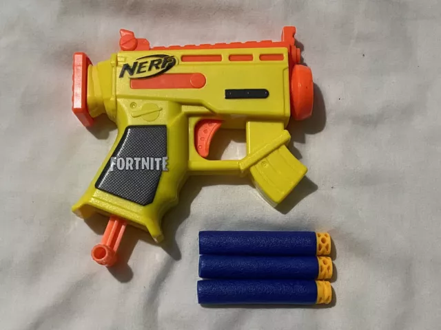 NERF Fortnite Microshots Micro Dart Blaster Gun. 3 Darts Included. Used