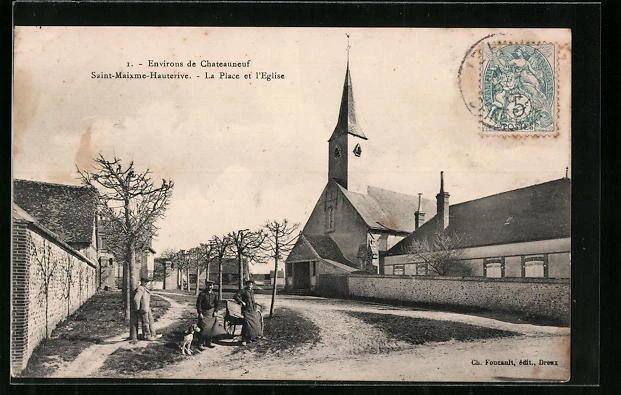 CPA Saint-Maxime-Hauterive, la Place et l´Eglise