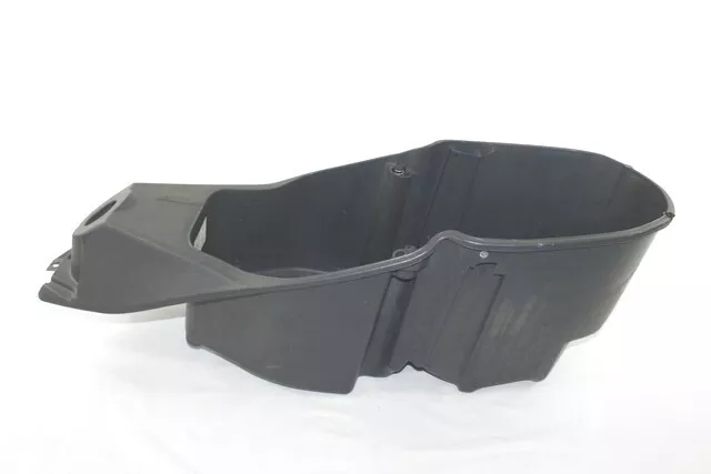 MALAGUTI Madison 125 1 000 297 348 Protection sous Selle Casque 99 - 01 Helmet