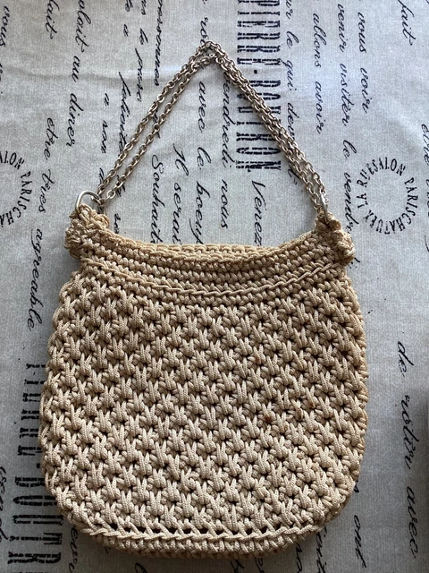 GENUINE VINTAGE 1960'S or 70’s Ladies Small String Handbag with gold ...