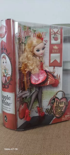 ever after high apple white con bolso y peana - Comprar Outras bonecas no  todocoleccion