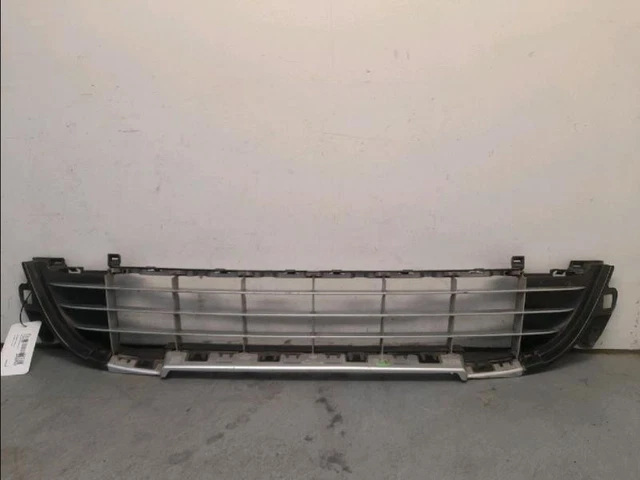 Grille De Calandre / Pare-chocs Pour Peugeot 206 - Pièce D'occasion