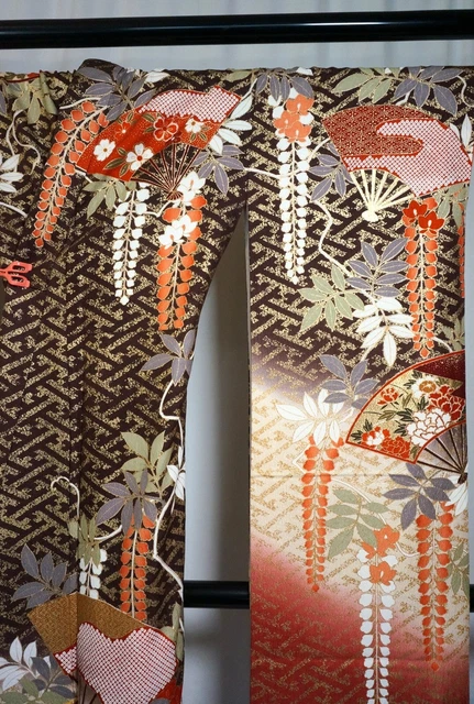 Japanese kimono SILK"FURISODE" long sleeves, Gold leaf, Plants,Fans,L5' 4"..3484 3