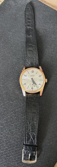 ANCIENNE MONTRE MÉCANIQUE LIP Plaqué Or Incabloc Fonctionnelle 33 mm ANCIENNE MONTRE MÉCANIQUE LIP Plaqué Or Incabloc Fonctionnelle 33 mm