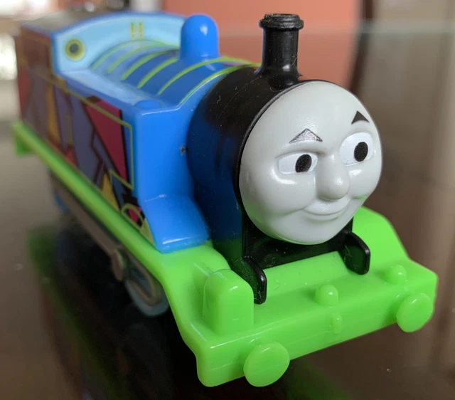 Thomas & Friends Hyper Glow In The Dark Thomas Motorized Glowing Track