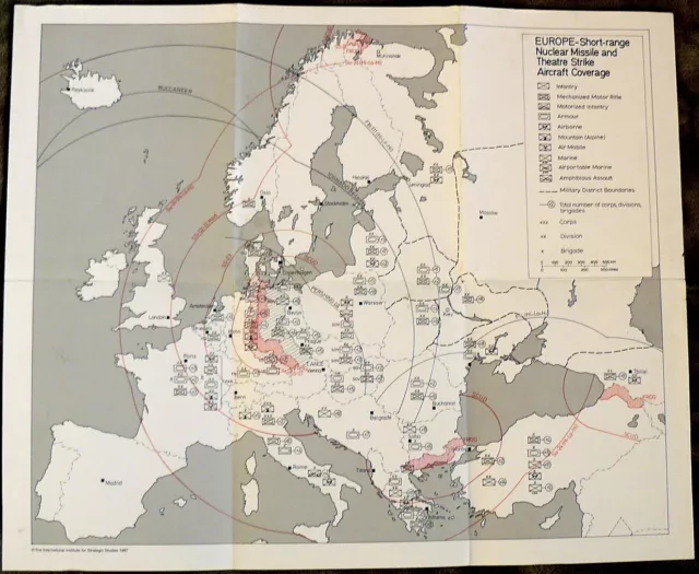 The Military Balance 1987 - Karte über Kurzstreckenatomwaffen und Truppenstärken