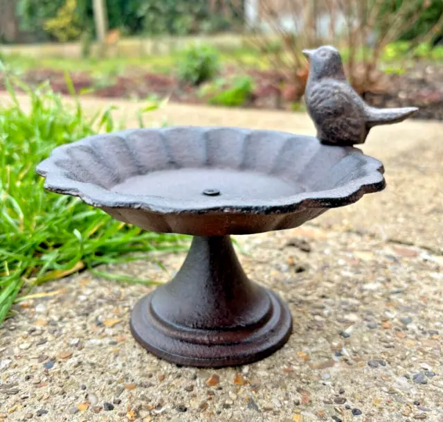 Vintage Style Cast Iron Bird Bath Feeder Robin Birds Outdoor Garden Brown