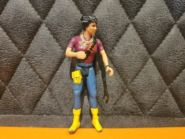 VINTAGE 1992 KENNER Alien Lieutenant Ellen Ripley Sigourney Action ...