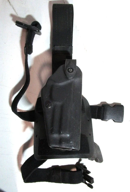 Safariland Drop Down Tactical Holster 6004-73, Fits Beretta 92, Right Hand