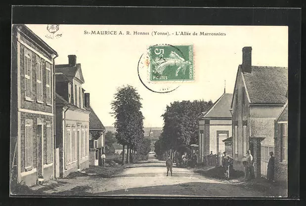 CPA Saint-Maurice-aux-Riches-Hommes, L´Allee de Marroniers