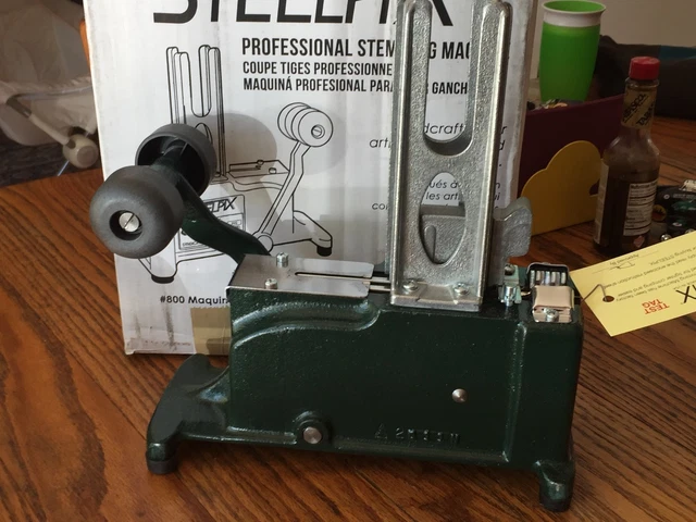 Machine à égrapper Professionnelle STEELPIX Modèle 35G - Robustesse Américaine Avec Broches, Occasion